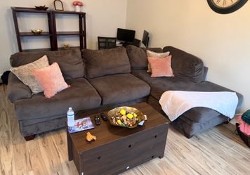 Couch, Table & Bar Cart – Great Condition!