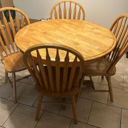 Round Table 42”. (must pick up)