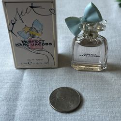 Marc Jacobs Perfect Mini Perfume