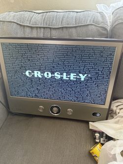 Crosley 24” Old school Tv
