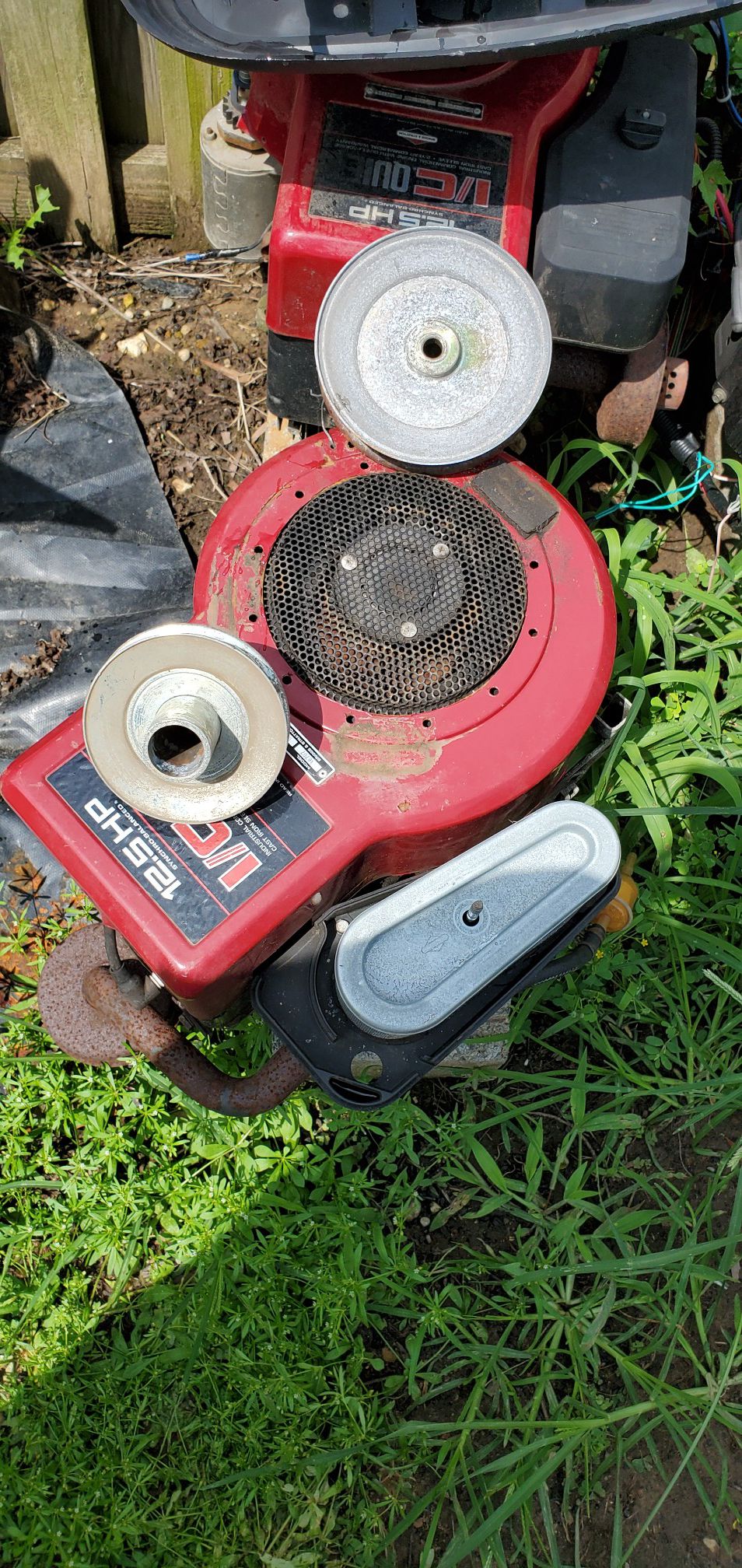 Briggs and stratton motor $100 each