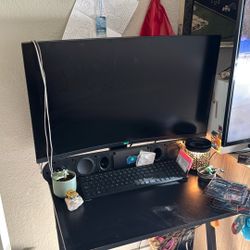 32” Curved Monitor 