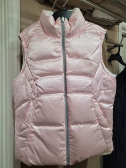 Woman's NIKE PUFFER VEST