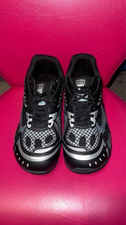 Black bottegas size 10