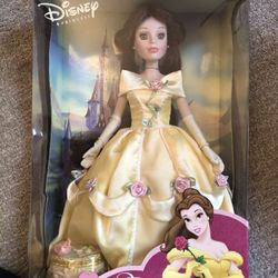 Disney’s Porcelain Keepsake Doll Princess Belle 