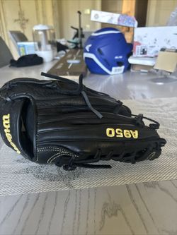 Wilson A950 Series 11.5" Black Leather Baseball Glove Left Hand Throw