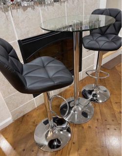 BARSTOOLS & BAR TABLE SET π€β
π€