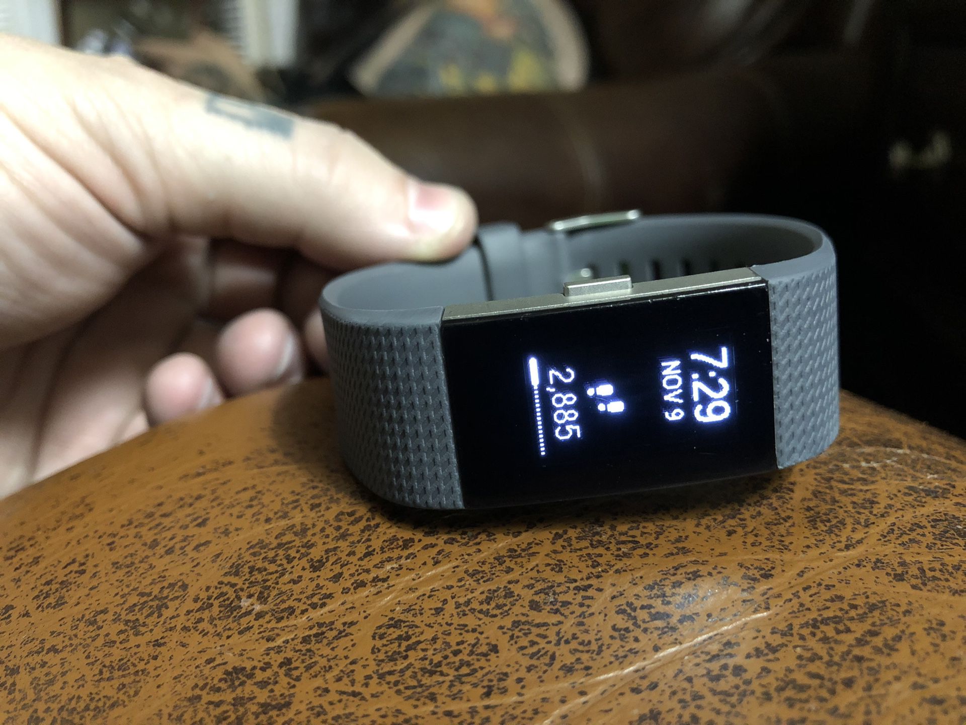 Fitbit Charge 2 w/ 6 bands