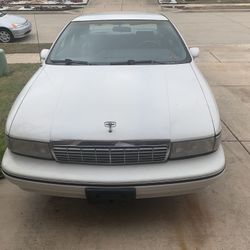 1991 caprice classic everything is still original radio doors all 5 rims are original 5.0 l engine.