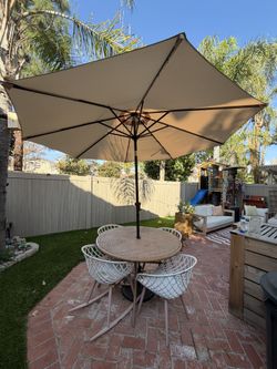 Patio Table With 4 Chairs And Umbrella 