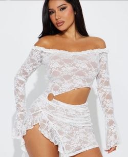 Lace mini dress