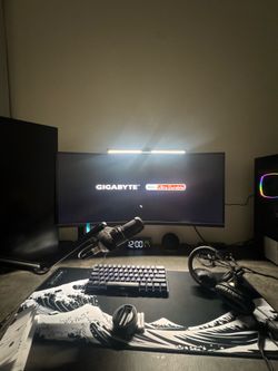 Acer Nitro 34” Curved Ultrawide Gaming Monitor – 200Hz