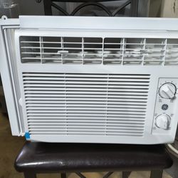 G E Air conditioner