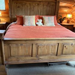 Beautiful Oak King Size Custom Bed and Mattress ams Box Spring