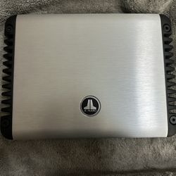 JL Audio HD900/5 Amplifier
