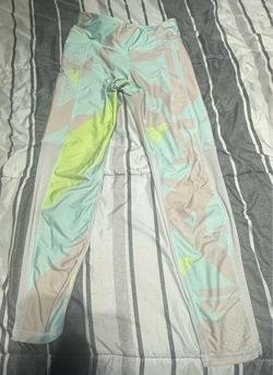 Reebok Speedwick Athletic Pants – Size Small