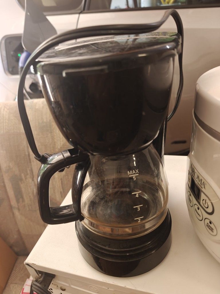 Coffee Maker, Toast Oven  For Sale