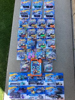 Hot Wheels Cars (VALENCIA) $10 Each