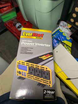 Everstart MAXX 1500-Watt Power Inverter