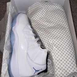 Air Jordan 11 Legend Blue 