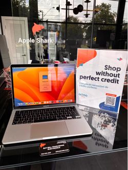 MacBook Pro 13” M1 Chip 16GB RAM 256SSD! 90  Day warranty! We offer financing.
