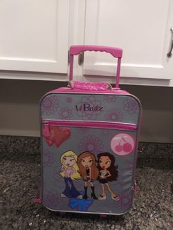 Lil' Bratz Pink Kids Rolling Travel Bag
