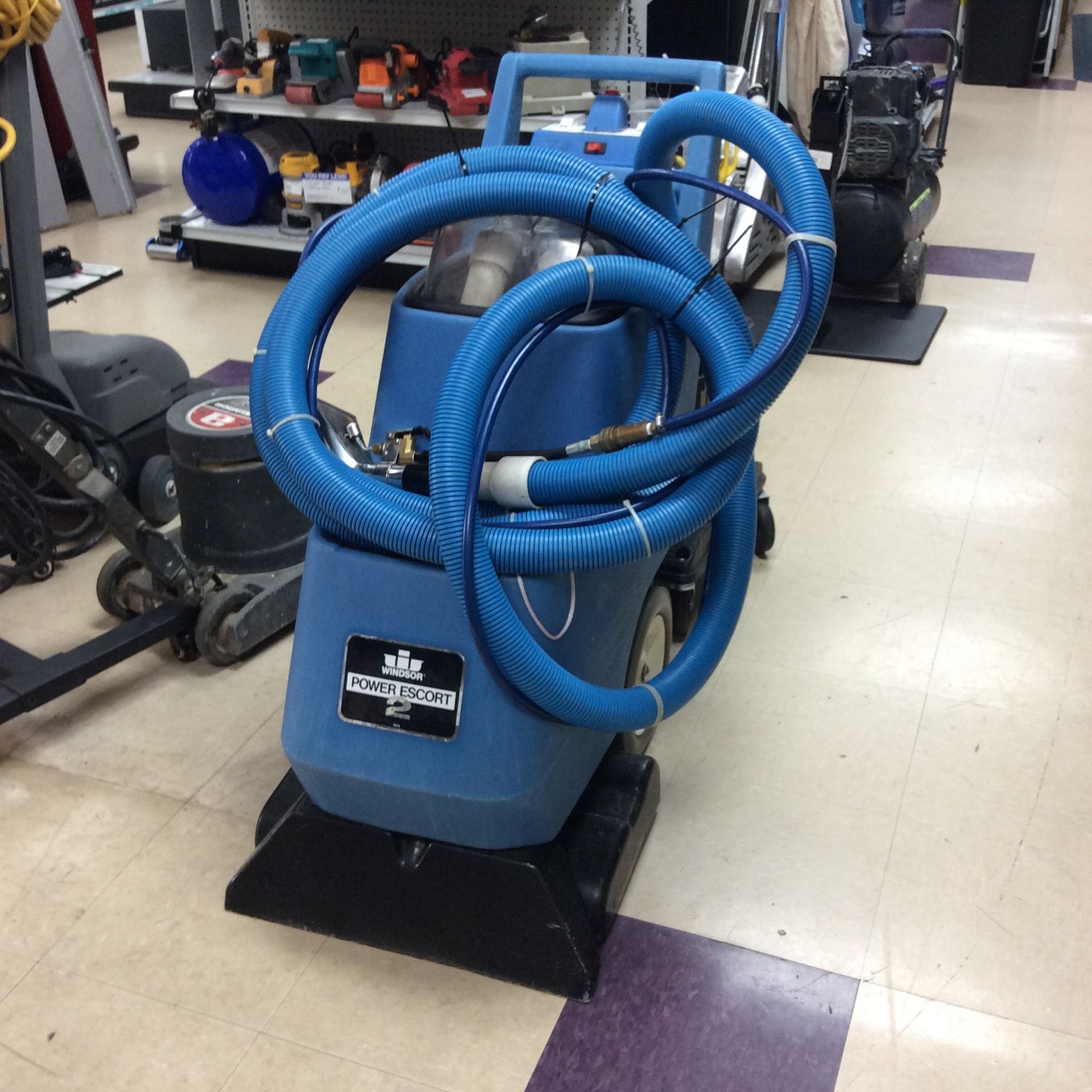 Windsor Power Escort 2 Carpet Cleaner