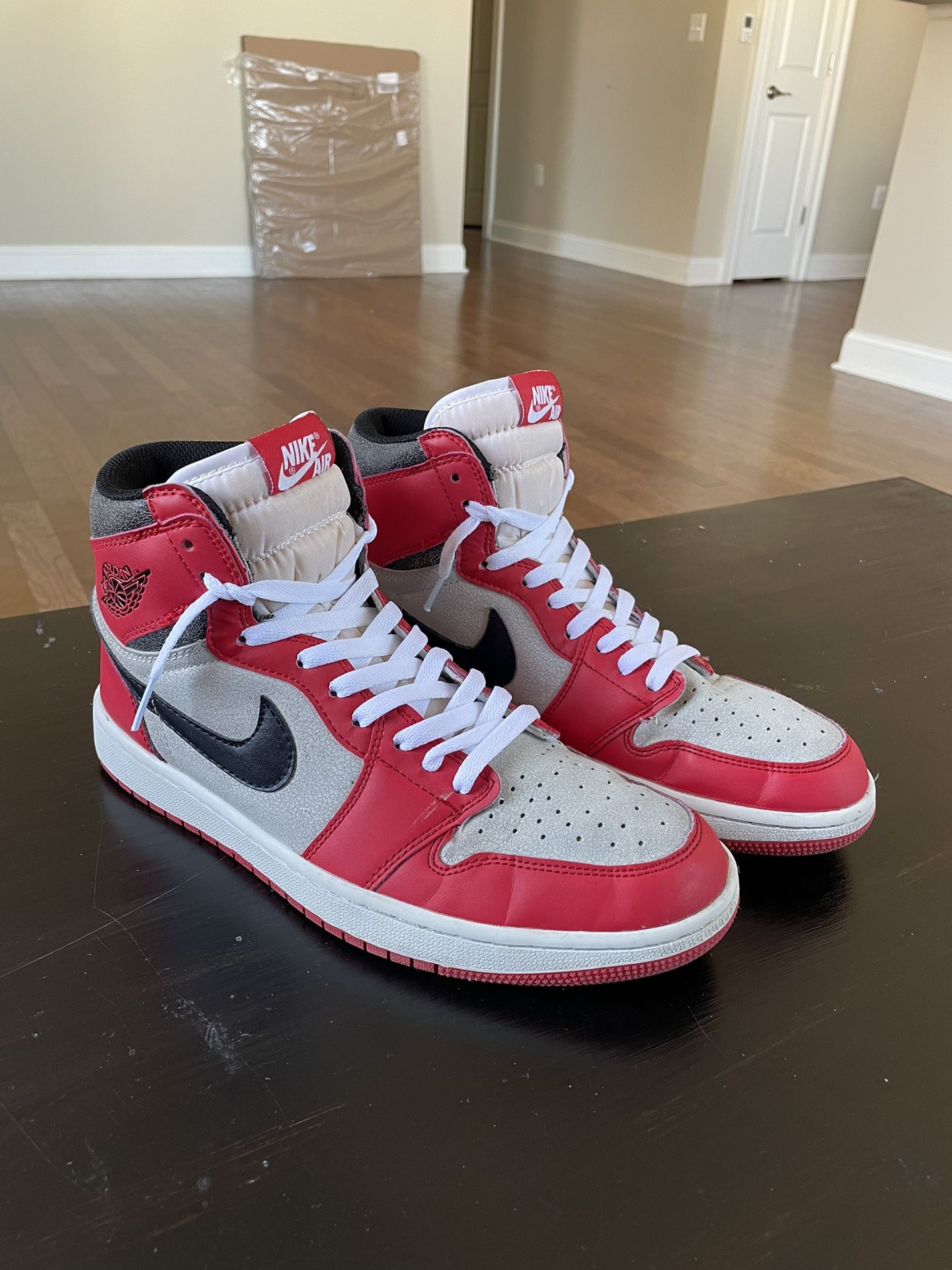 Chicago Lost and Founds Air Jordan 1