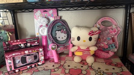 Hello Kitty bundles