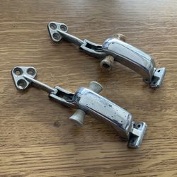 VW Bus Pop Out Window Latches