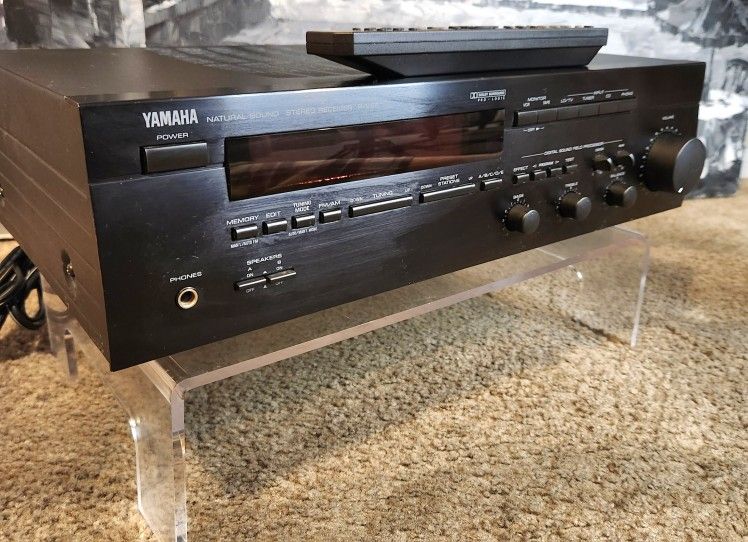 Yamaha R V98 vintage Natural Sound AV receiver