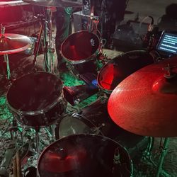 Ludwig Complete Drum Set