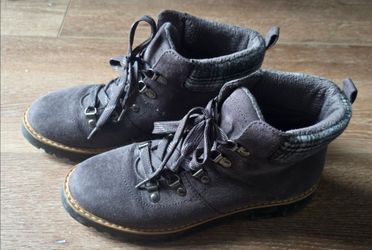 Gray Boots/Booties (Women's Size 7)