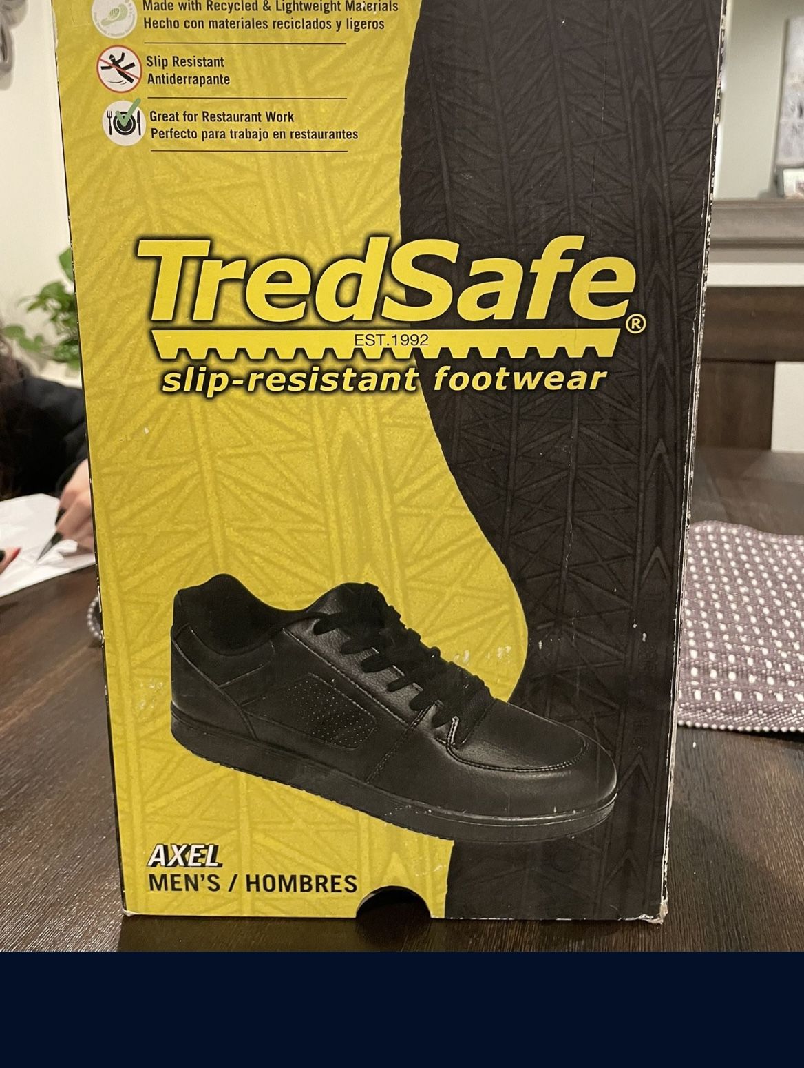 TredSafe Men’s Slip Resistant Shoes