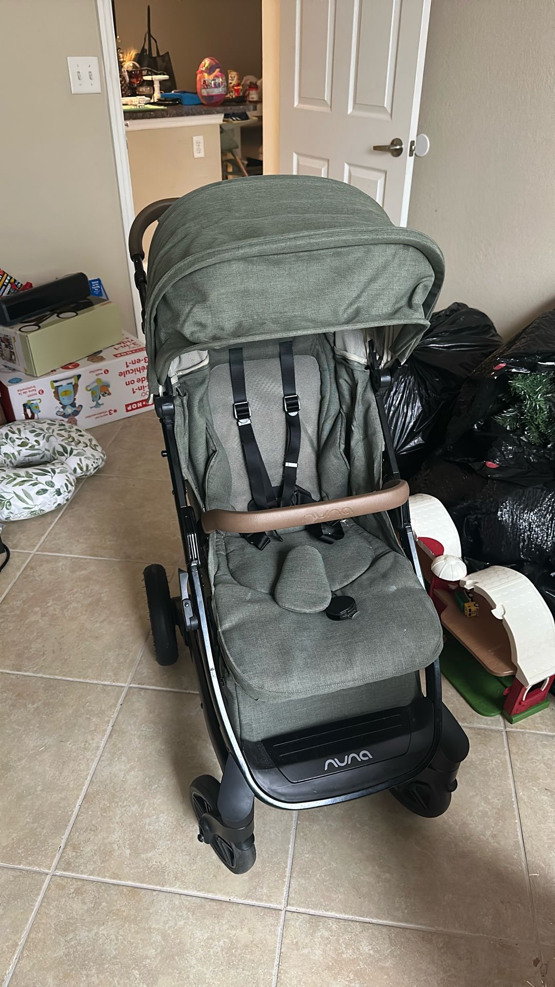 Baby Stroller Nuna