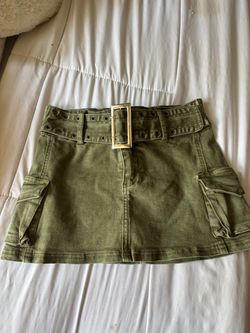 Women’s cargo skirt