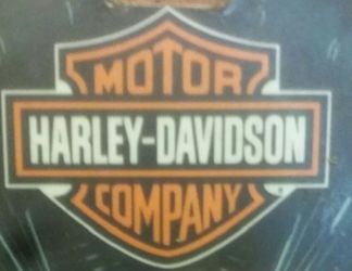 Got more Harley Davidson gear for women 9 items all shirts best offer inbox me