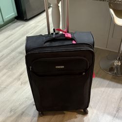 Samsonite 27 Inch Suitcase