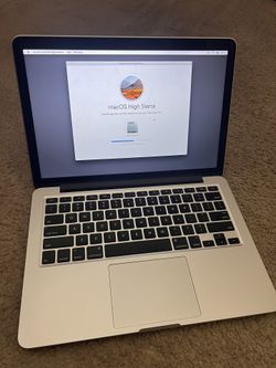 Lightly Used Macbook Pro 128 gbs