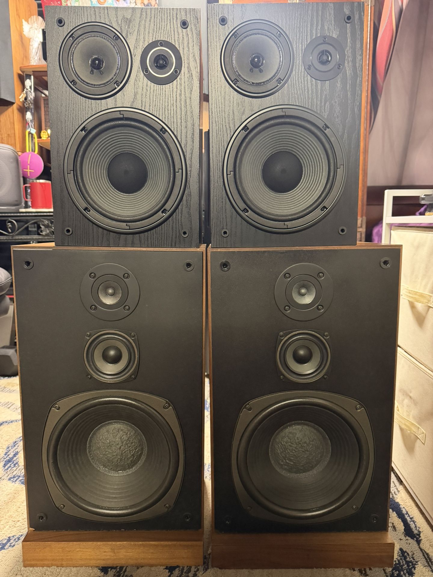 Nice vintage Realistic Optimus 25 and Yamaha NS-A 635 speakers