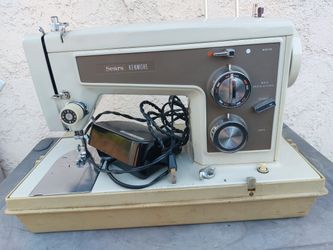 Vintage Sears Kenmore Model 158-14031 With Case ..all Metal $120