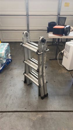 Extendable ladder