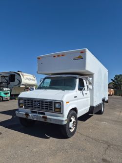 1990 Ford E-350