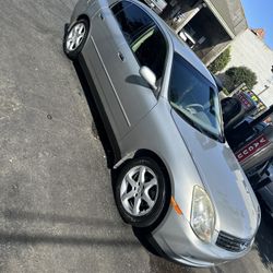 2004 Infiniti G35