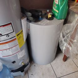 25 Galones De Luz 550 Instalado Esta Nuevo