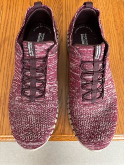 Sketchers go walk shoes