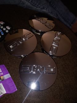 2016 GMC Sierra center caps