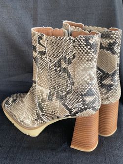 Women’s Boots