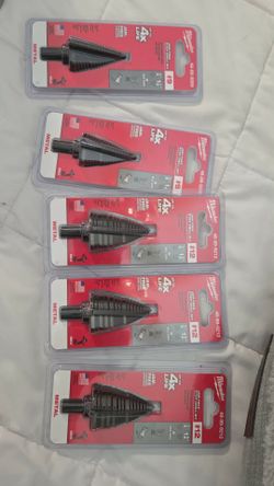 MILWAUKEE JAM-FREE STEP DRILL BITS⁶