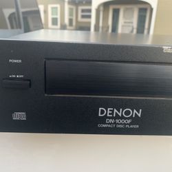 Denon Professional Compact Disk Player